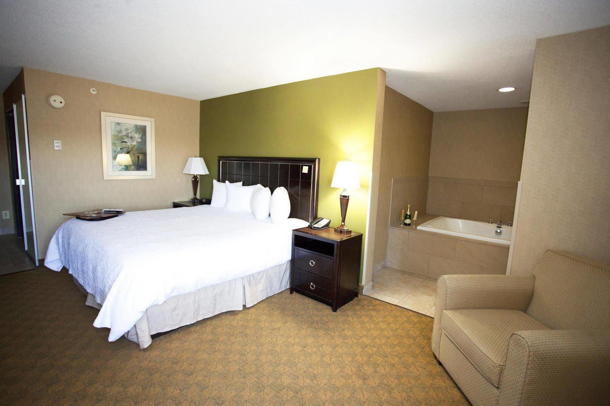 Hampton Inn Port Huron Exterior photo